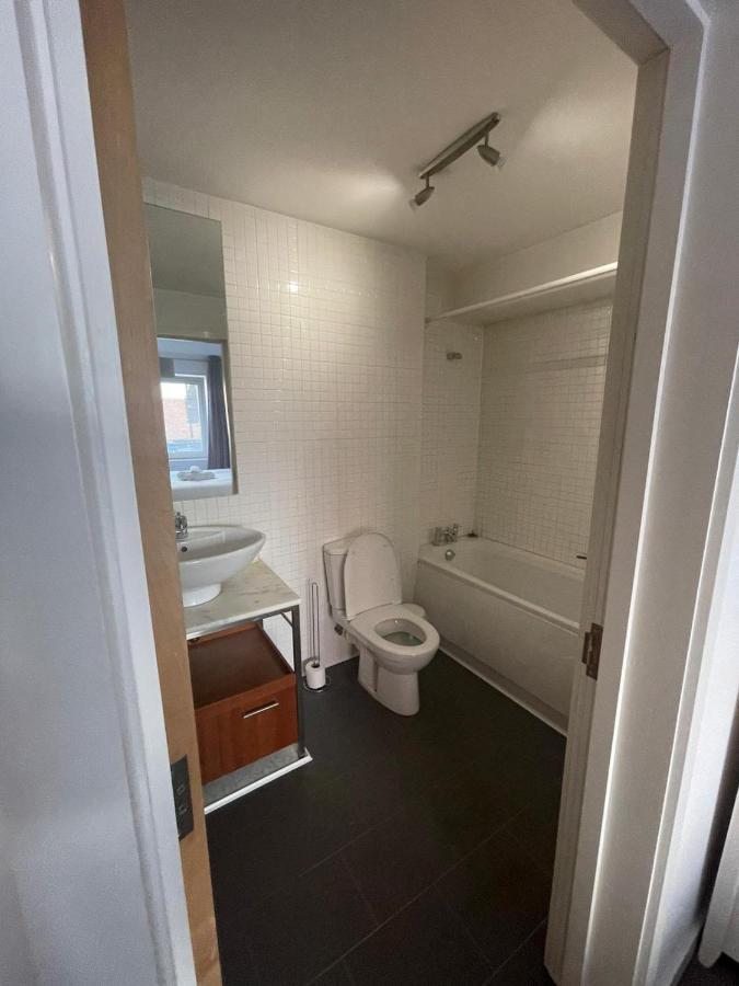 Pass The Keys Lovely 2Bedroom Flat With Balcony Edynburg Zewnętrze zdjęcie